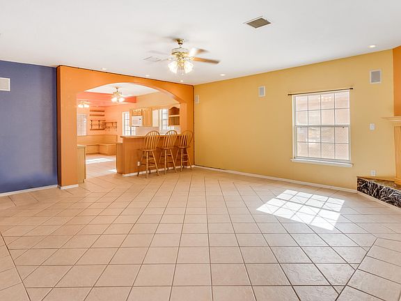 4th image of 8904 Ortega Ct