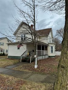 238 Whitney St, Conneaut, OH, 44030