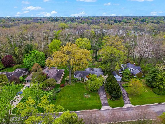 3rd image of 5859 Olentangy Blvd