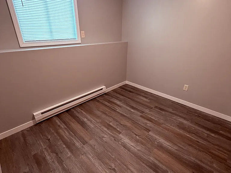 209 Park St #4 — Photo 11