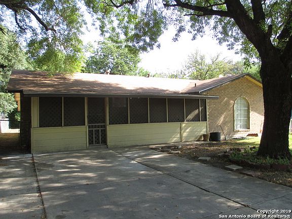 3rd image of 5407 Grey Rock Dr