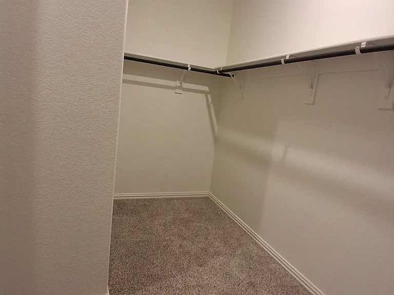 4000 Marble Falls Dr — Photo 13