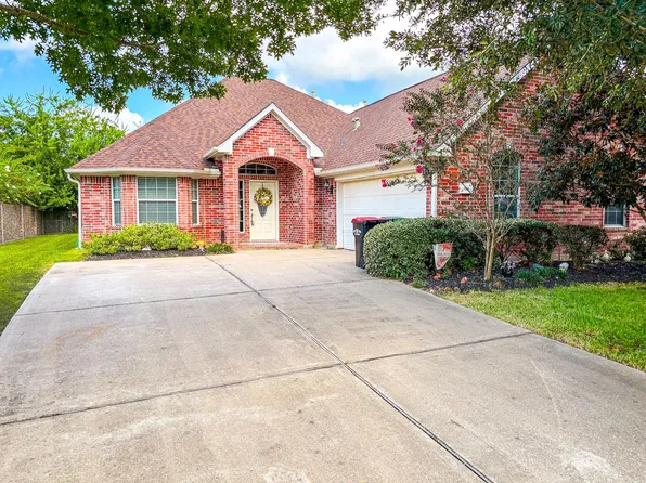 50 Cloverdale Court, Montgomery, TX 77356