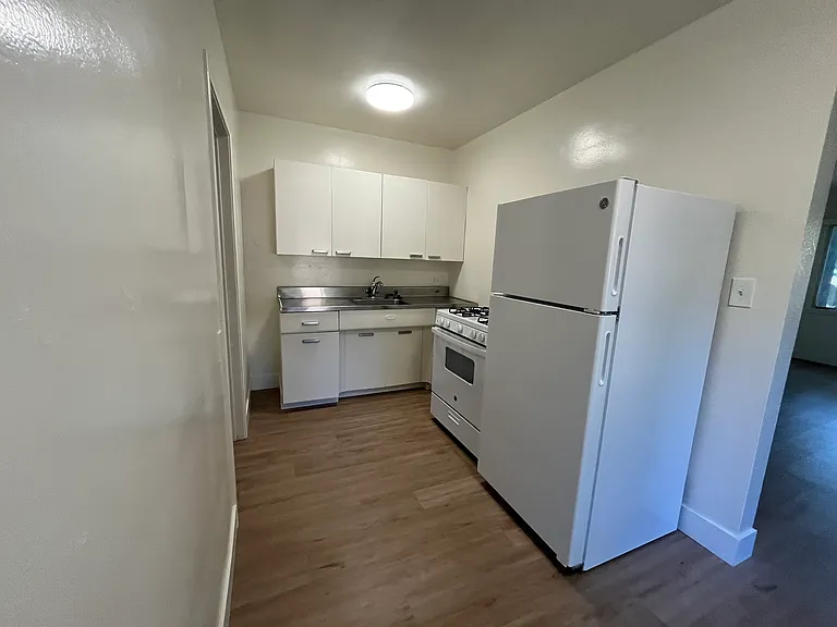 1625 O St #102 — Photo 5