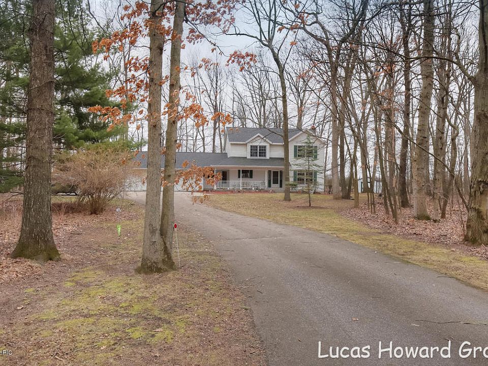 1st image of 6200 Secluded Lake Ct NE