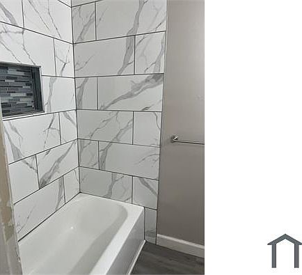 4th image of 144 Ximeno Ave APT 5