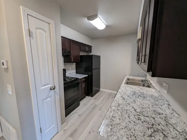 591 E Boswell St, Batesville, AR