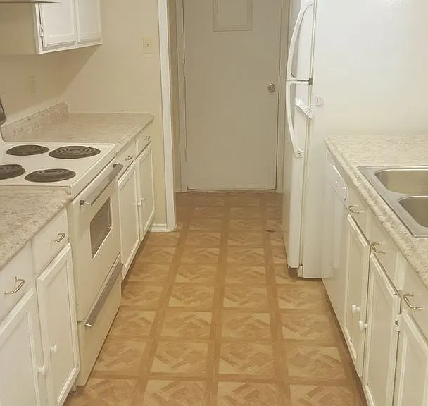 4517 Compass Ct — Photo 7
