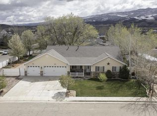 4718 N Pearly Ln, Enoch, UT 84721