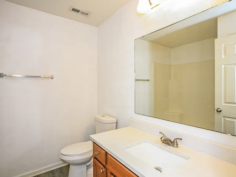 5614 Sweet River Dr — Photo 10