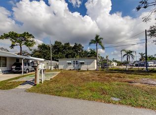 4677 66th Ln N #1, Saint Petersburg, FL 33709