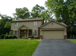 4558 Flanders Hill Ct, Toledo, OH 43623