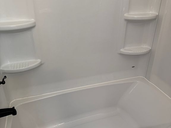 3rd image of 2853 Scottwood Ave