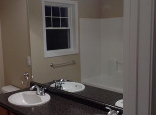 99 Ramsay St #1, Manchester, NH 03103