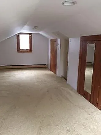 Building Photo - 296 Elm St #2
