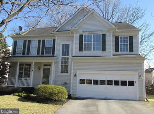 7814 Heritage Farm Dr, Montgomery Village, MD 20886