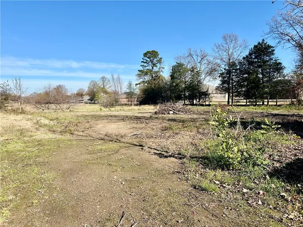 0 W 12th St, Russellville, AR 72801