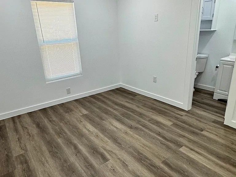 3709 College Ave #3709 — Photo 8