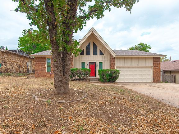 4th image of 3813 NE 142nd Cir