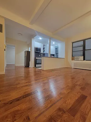 Rented by David Francis New York LLC | media 4