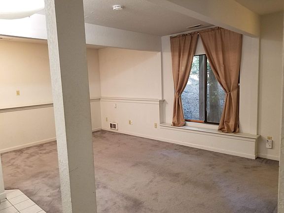 2nd image of 110 Big Bear Pl NW