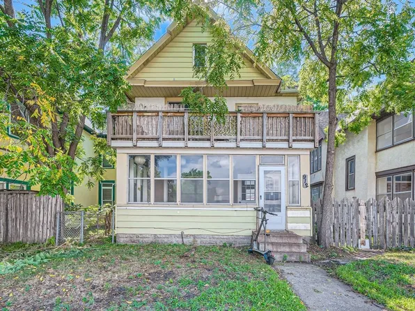 912 University Ave NE, Minneapolis, MN 55413