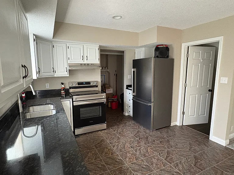 609 Spring Ridge Rd #B — Photo 6