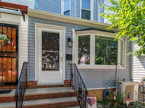 62-42 60th Drive, Maspeth, NY 11378