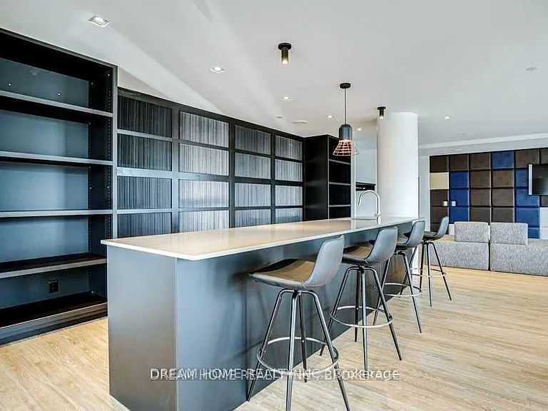 120 Parliament St #808 — Photo 14