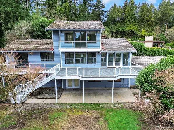 5406 122nd Ave E, Edgewood, WA 98372