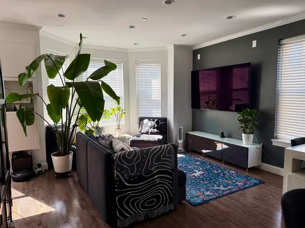 46 W Eagle St APT 2, East Boston, MA 02128