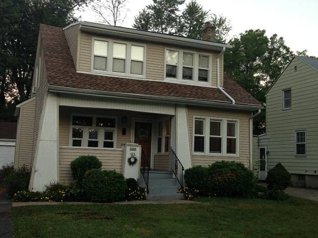 1st image of 377 Darwin Dr