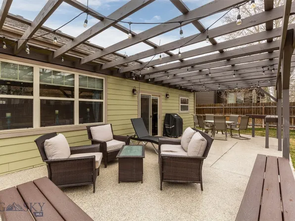 325 Cedar Wood Cir, Bozeman, MT 59718