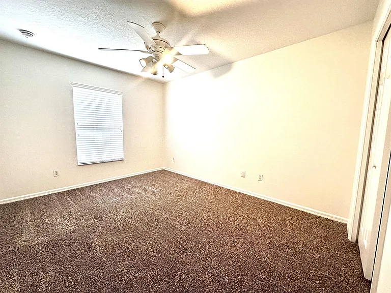 3845 Silverbell Loop — Photo 22