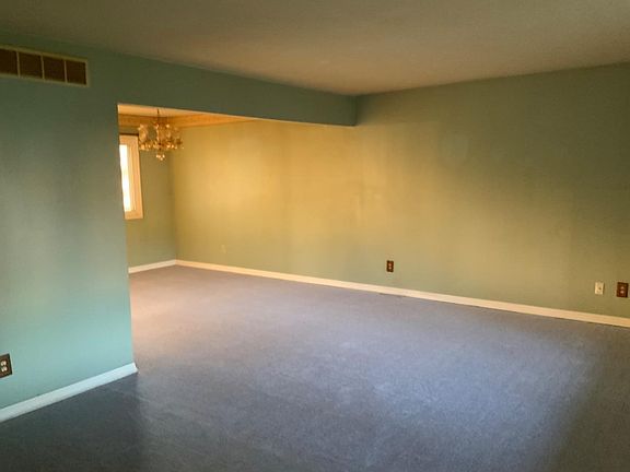 4th image of 3052 Kimberly Ct