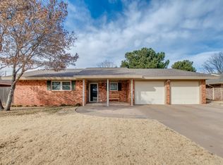 106 Beech Cir, Levelland, TX 79336