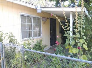 2328 S J St, Bakersfield, CA 93304