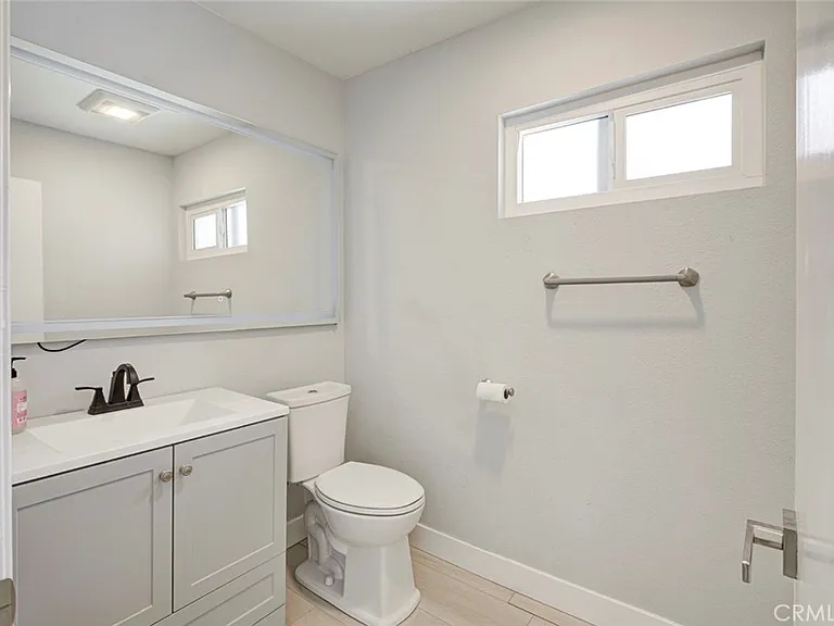 9450 Tampa Ave — Photo 31