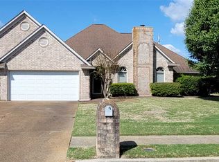 4471 Whispering Bend Dr, Memphis, TN 38125
