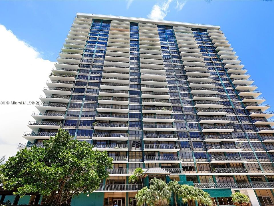1st image of 780 NE 69th St APT 1705
