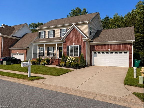 3rd image of 2542 Brook Stone Dr