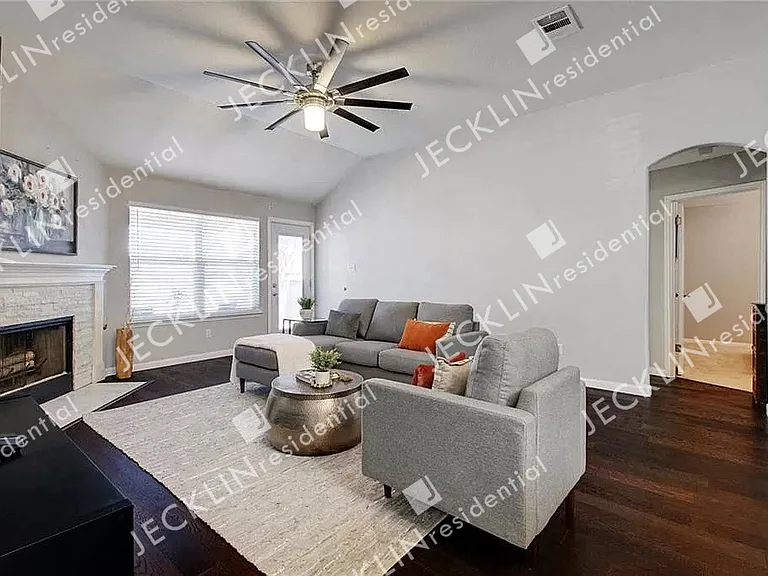 2415 Candle Ridge Trl — Photo 6