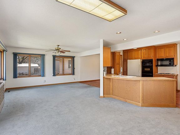 3rd image of 6020 Ensign Ave N