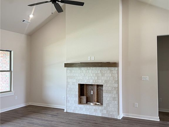 3rd image of 2303 Cassidy Ct