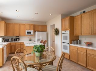 13657 Shoal Summit Dr, San Diego, CA 92128