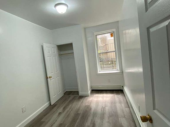 4th image of 26 Mulberry St APT 1