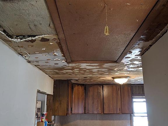 4th image of 3252 Oscar Ave