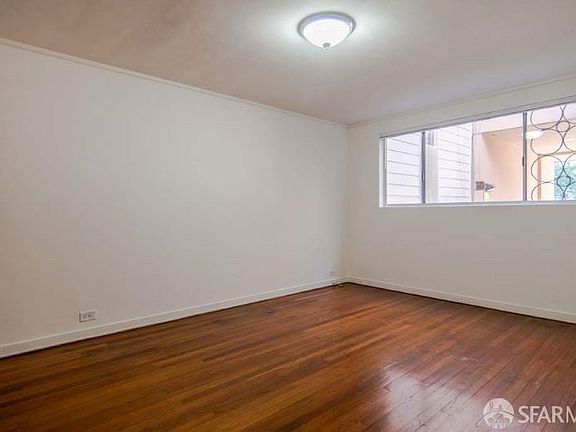 4th image of 866 Green St APT 1