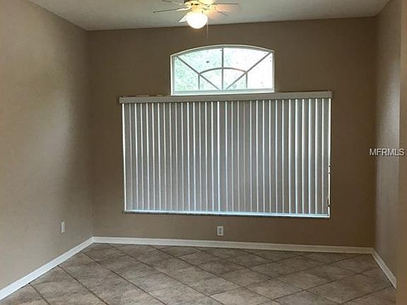 2nd image of 10818 Newbridge Dr