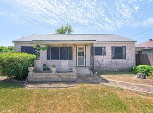 2116 Allen Ln, Baytown, TX 77521